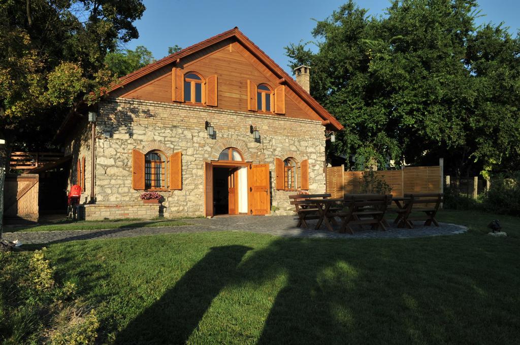 Cifrapince Es Vendeghaz Villa Tordas Dış mekan fotoğraf